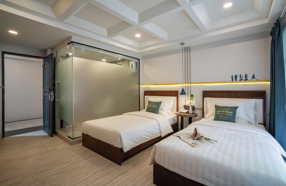 غرفة ديلوكس بسريرين منفصلين بإطلالة على المدينة بشرفة، Momo Hotel 2/3