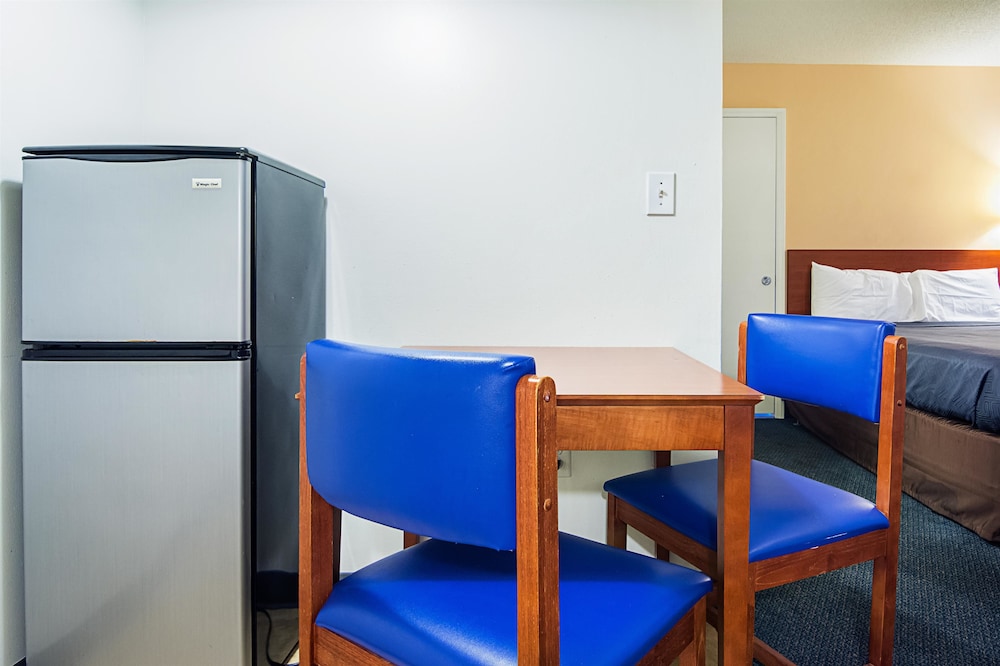 Motel6 Fayetteville, NC - Fort Liberty Area 45/59