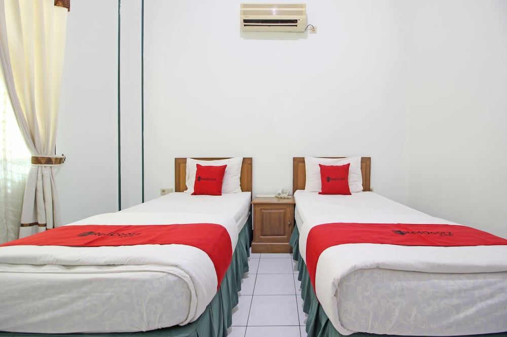 Reddoorz Near Xt Square Yogyakarta 16/36