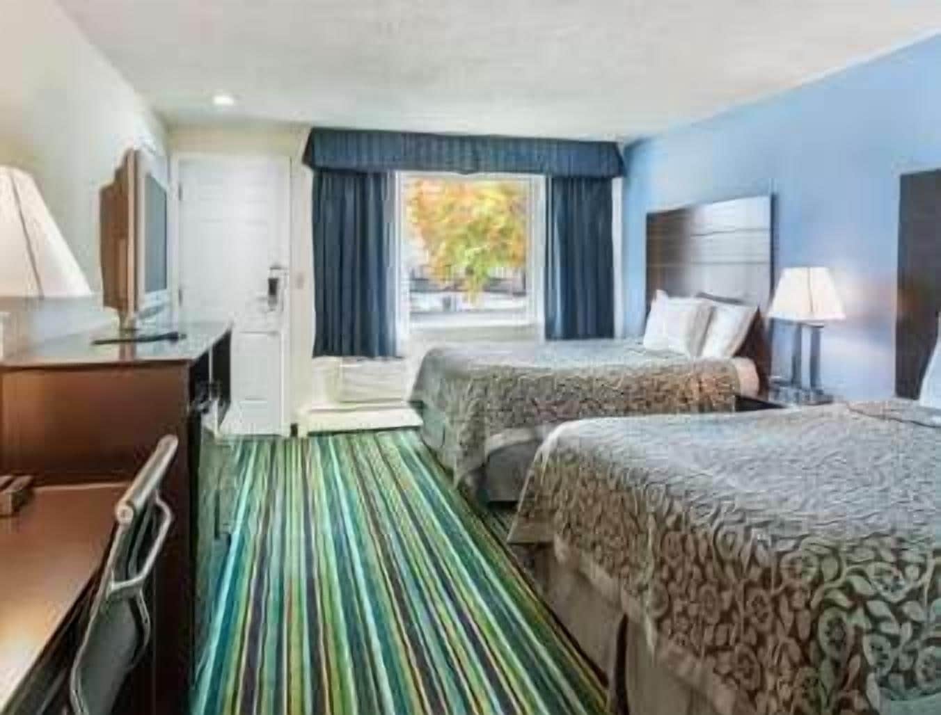 2 Bedrooms, Cottage, Suite