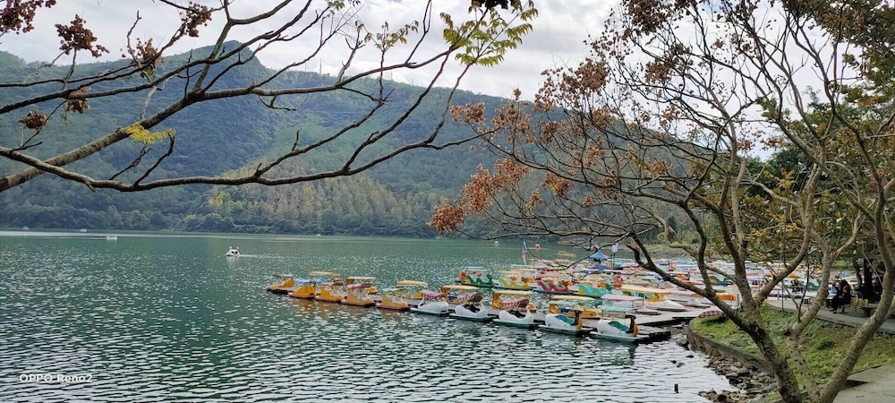 Lakeside 46 54/70
