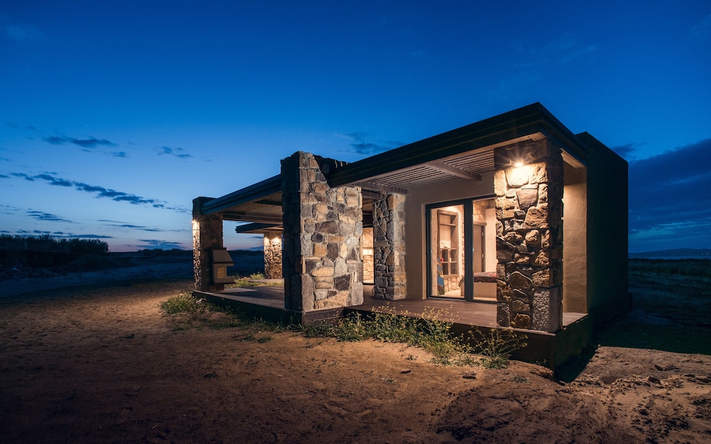 Keros Blue Luxury Rooms & Villas 2/49