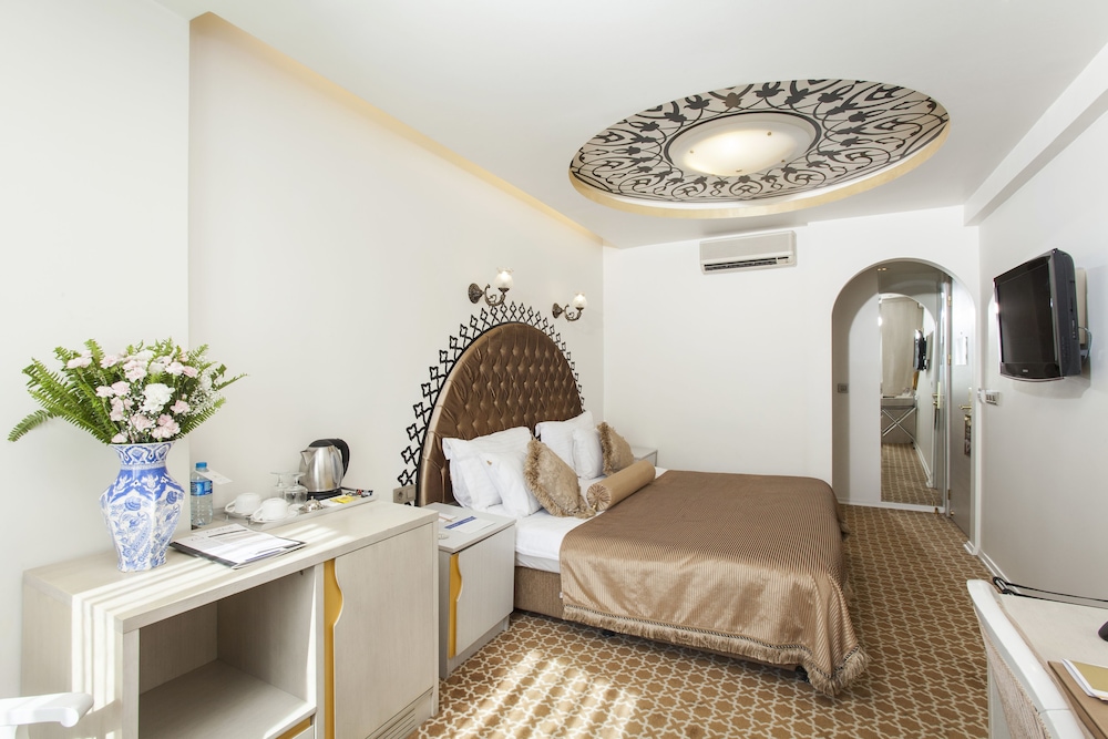 Ottoman Hotel Park 8/24