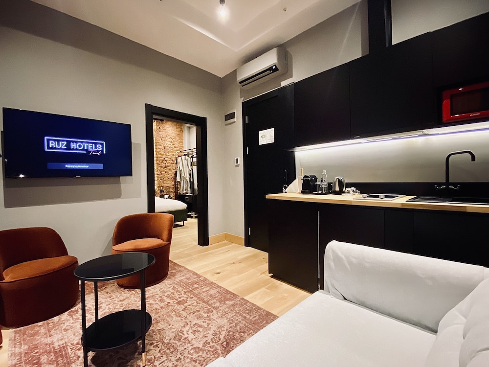 RUZ Hotels Tunel 31/48