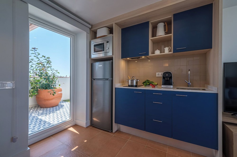 Ancora La Siesta Apartments 7/45