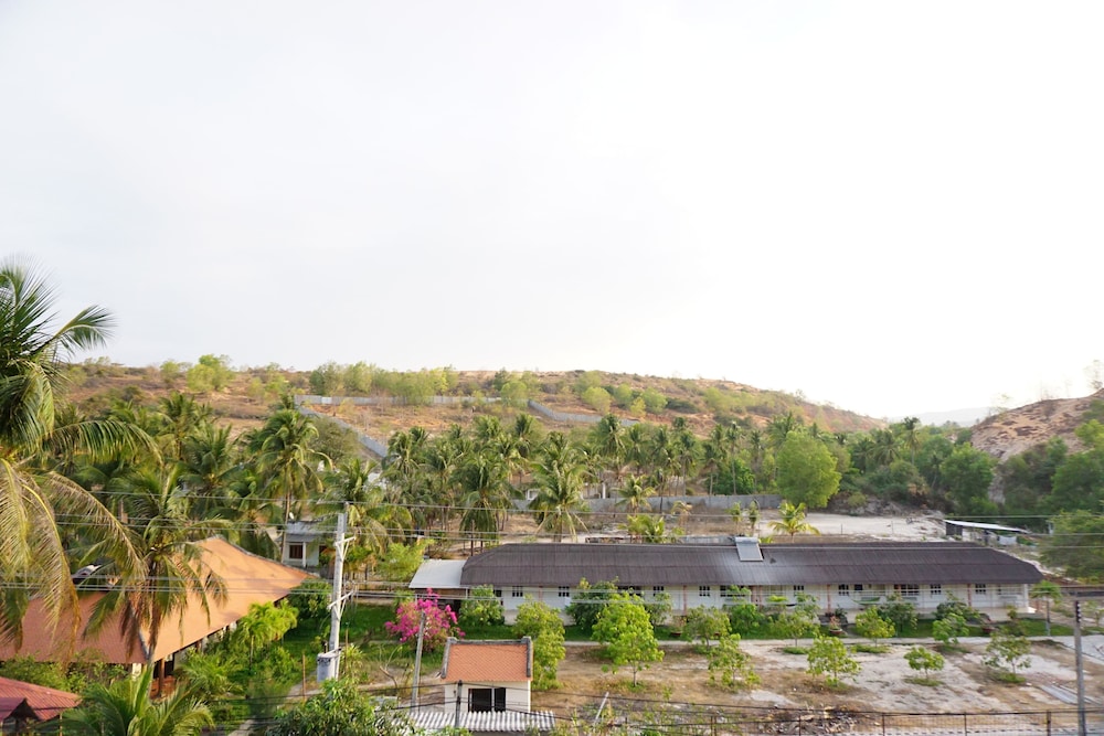Cat Tien Guesthouse 53/61