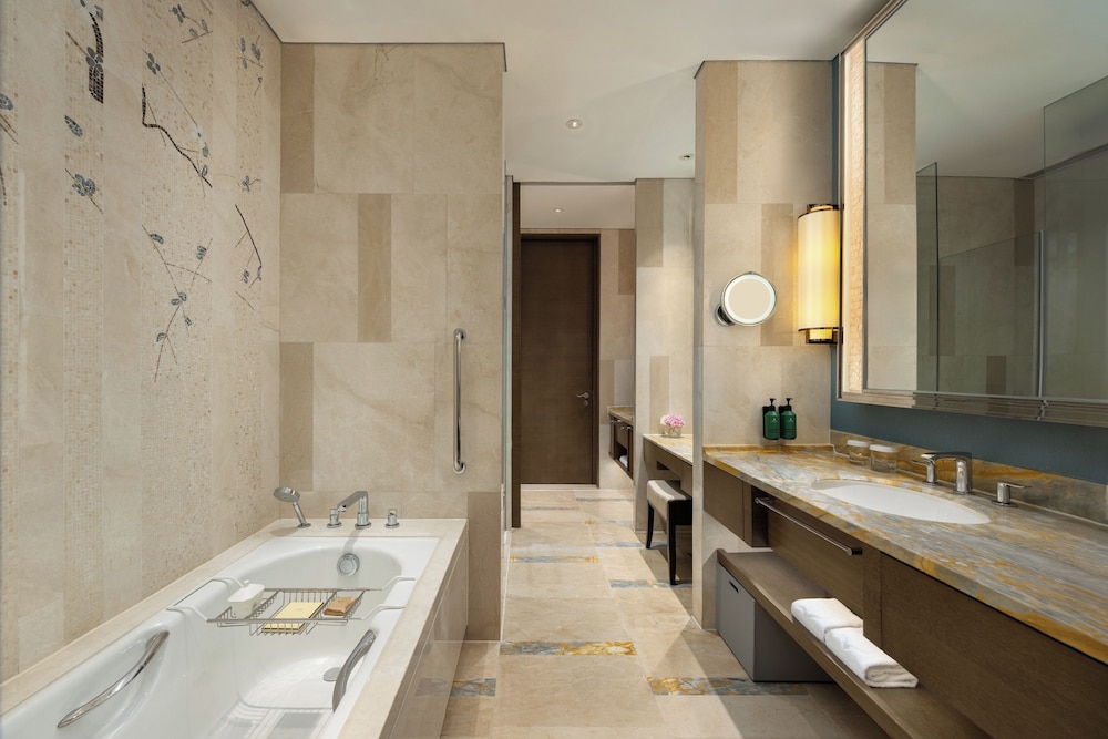 Shangri La Jinan 49/49