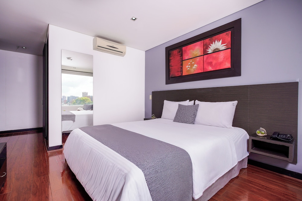One Sixteen Hotel 32/72