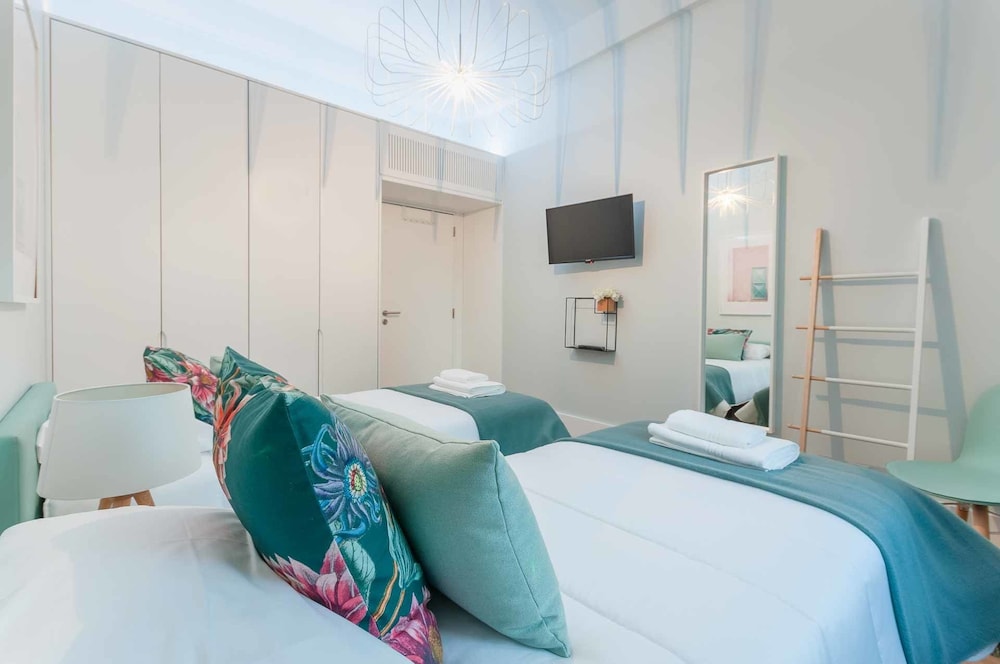 NLC Rooms and Suites 8/34