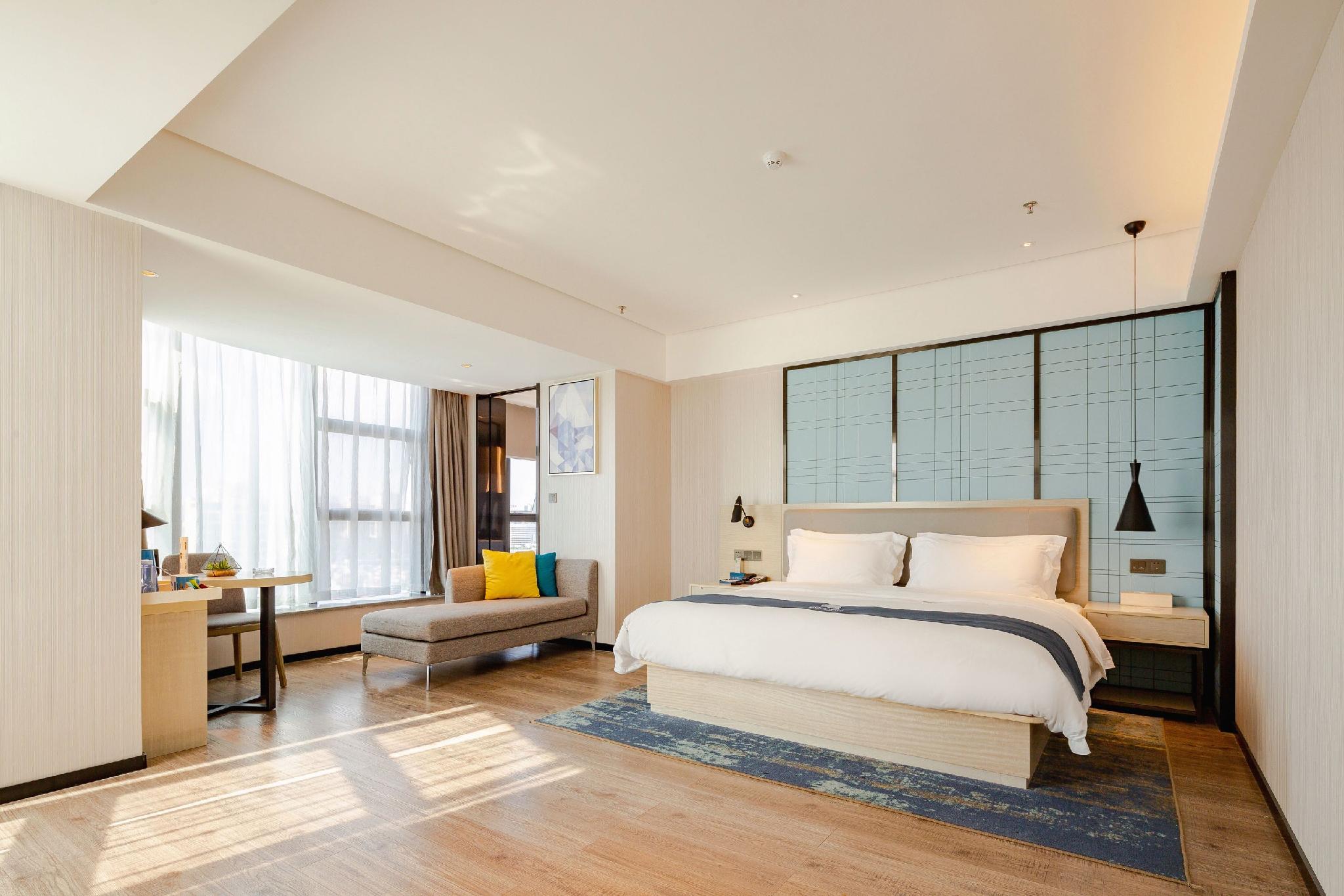 Echarm Hotel (Beihai International Passenger Transport Port Yintan) 15/42