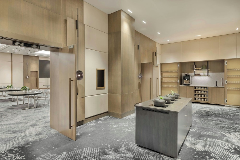 JW Marriott Auckland 11/67
