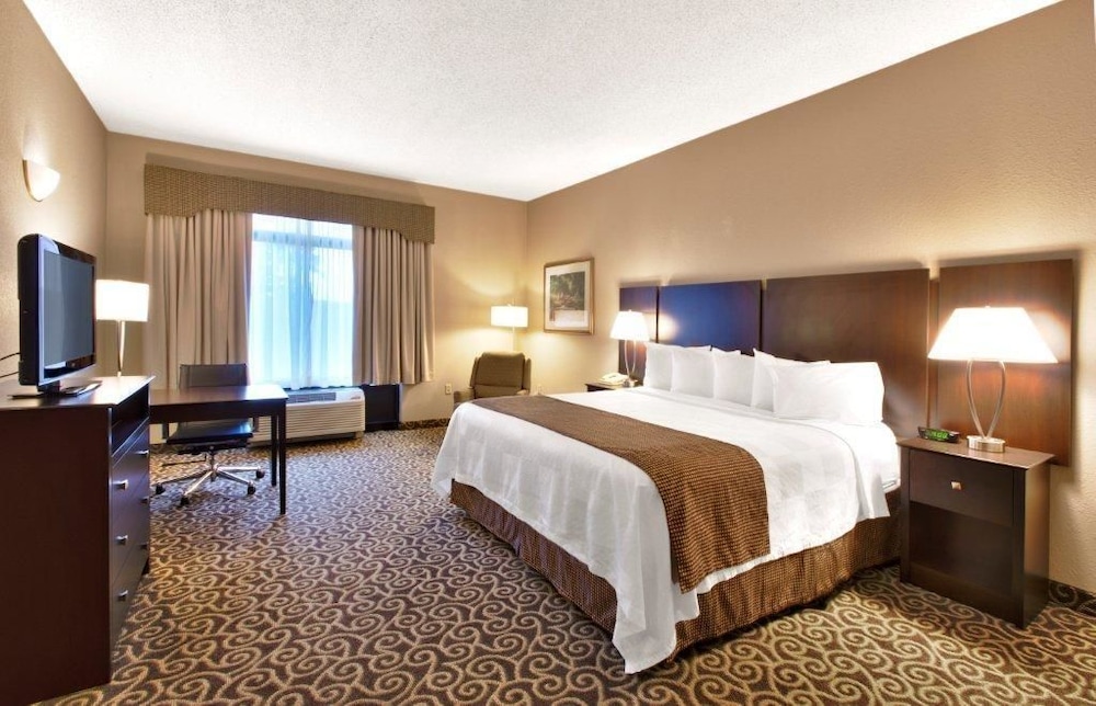 Inn At Coushatta 5/25