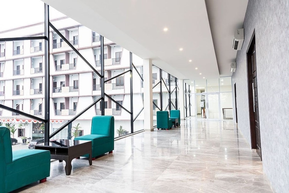 Grand Central Hotel Medan 32/60