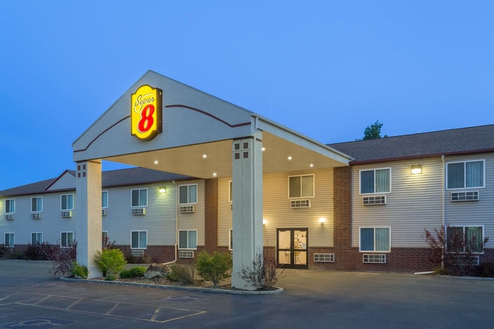 Super 8 By Wyndham Blackfoot 1/42