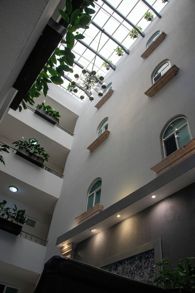 Hotel Qualitel Plus Ex Hotel Concordia 8/69
