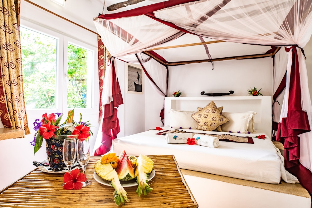 AHG Dreams Bay Beach Hotel - Adults Only 12/45