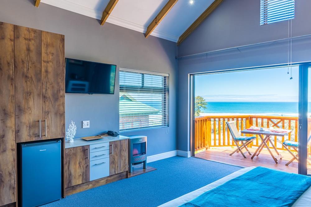 Boardwalk Lodge 20/50