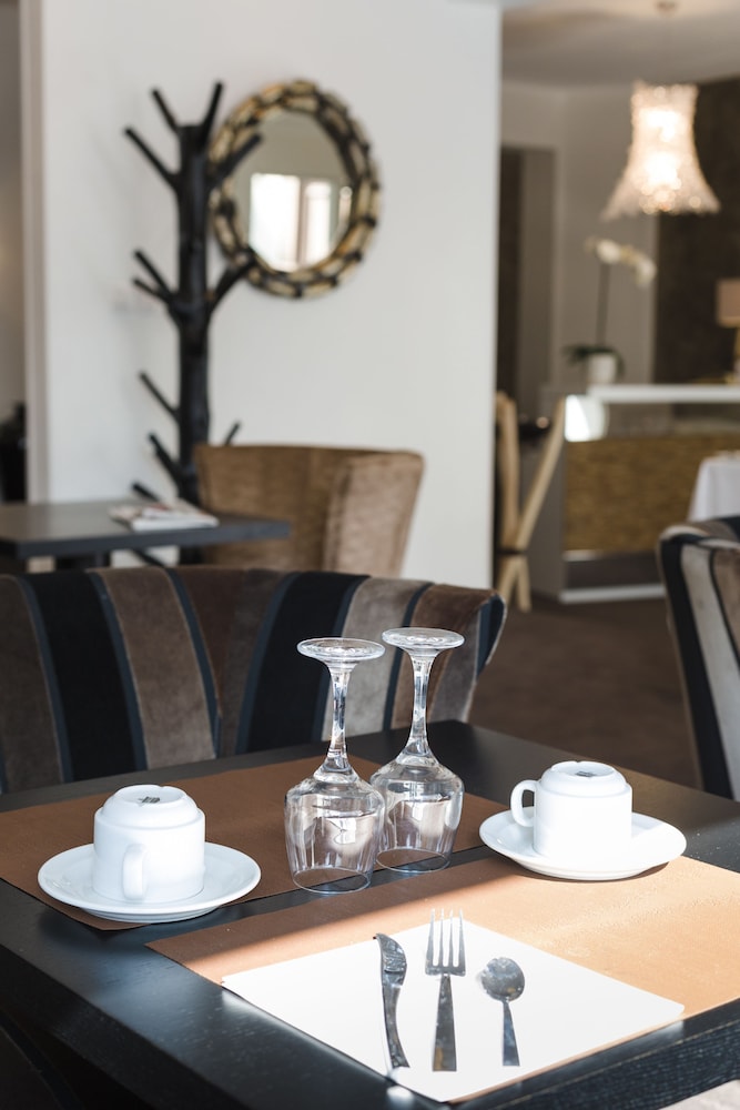 Hotel Le Saint Louis 40/50