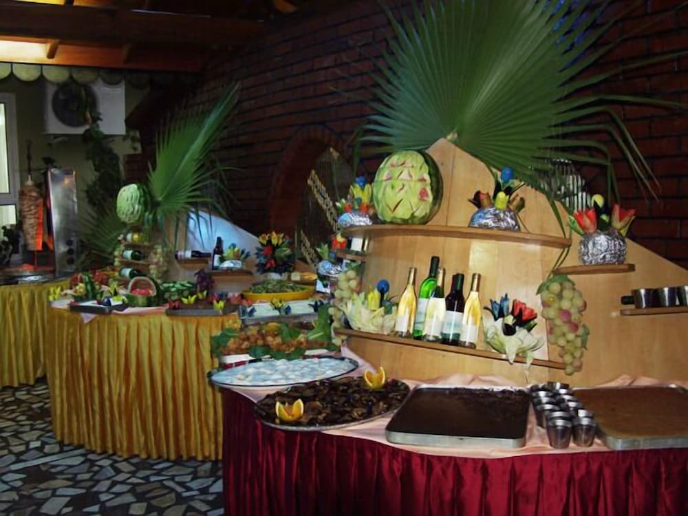 Ares City Hotel 13/22