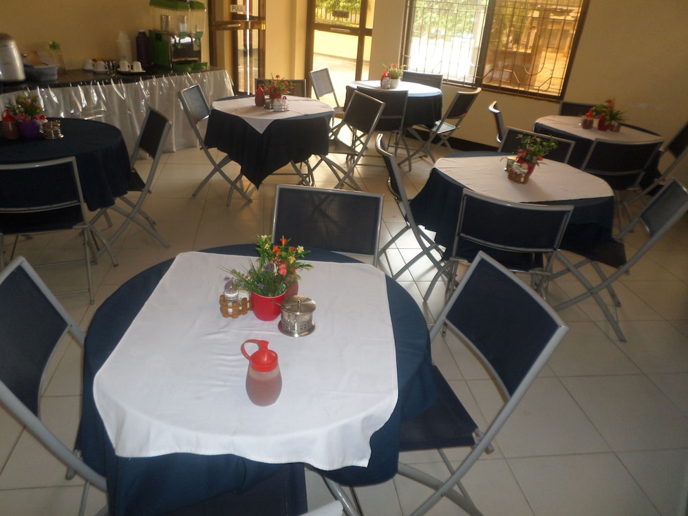 Mambosasa View Executive Hotel - Tabata 11/15
