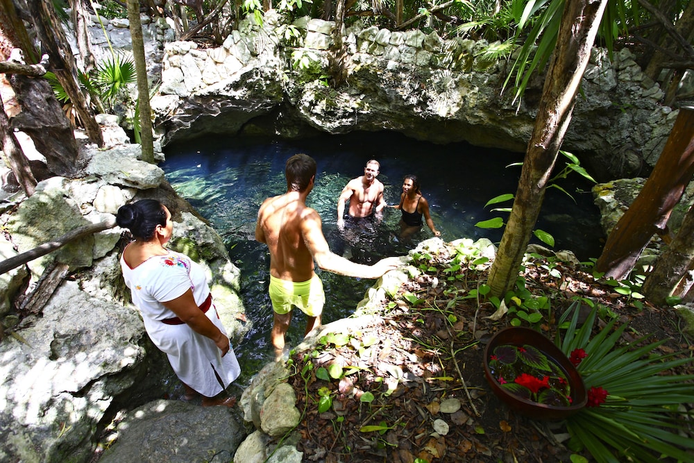 Select Club at Sandos Caracol All Inclusive - Adults Only Area 18/50