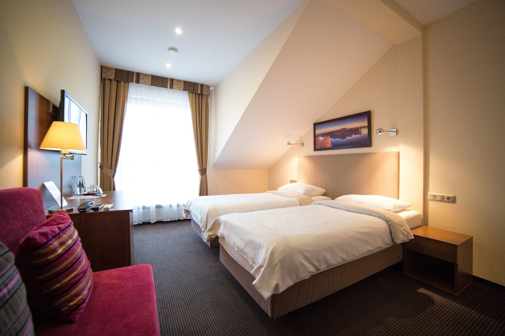 Hotel Sokolowska Airport Modlin 28/45