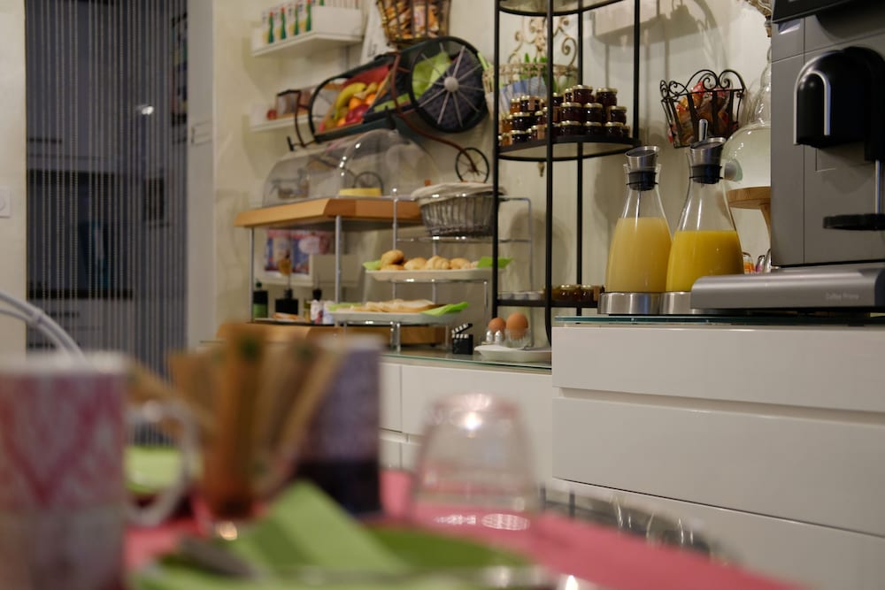 Hotel Amelie 57/62