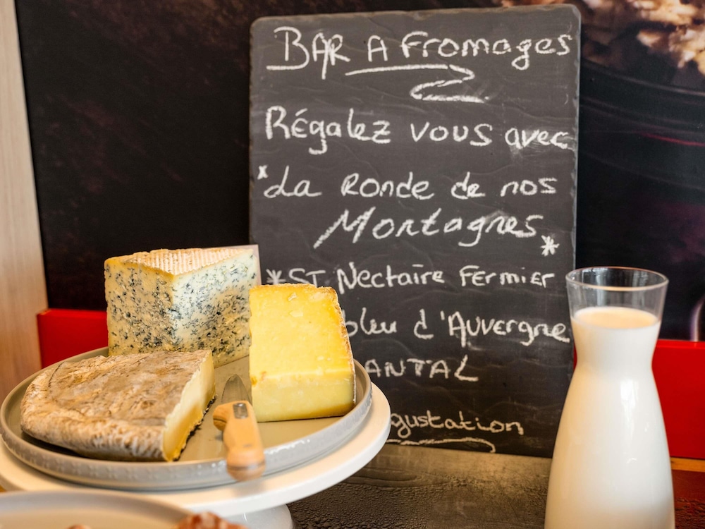 Ibis Issoire 31/57