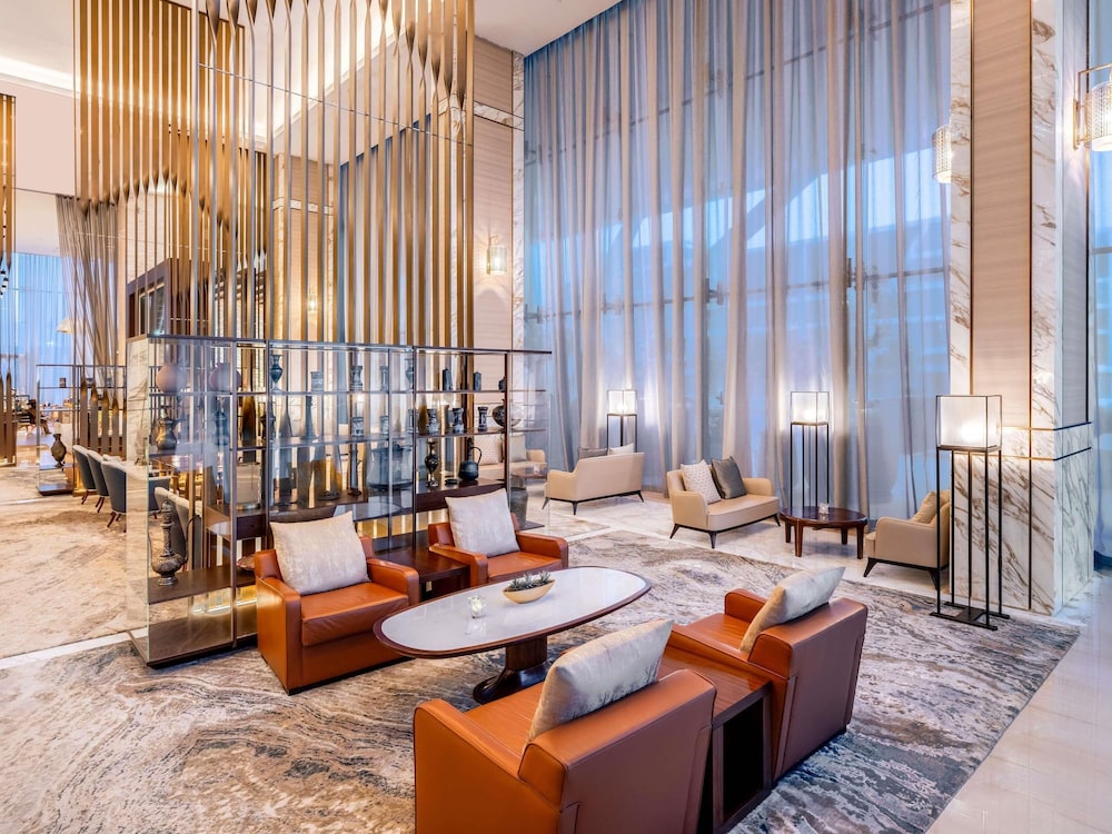 Grand Plaza Movenpick Media City 18/26