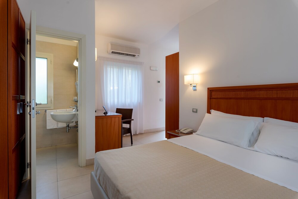 MARITALIA HOTEL CLUB VILLAGE 21/67