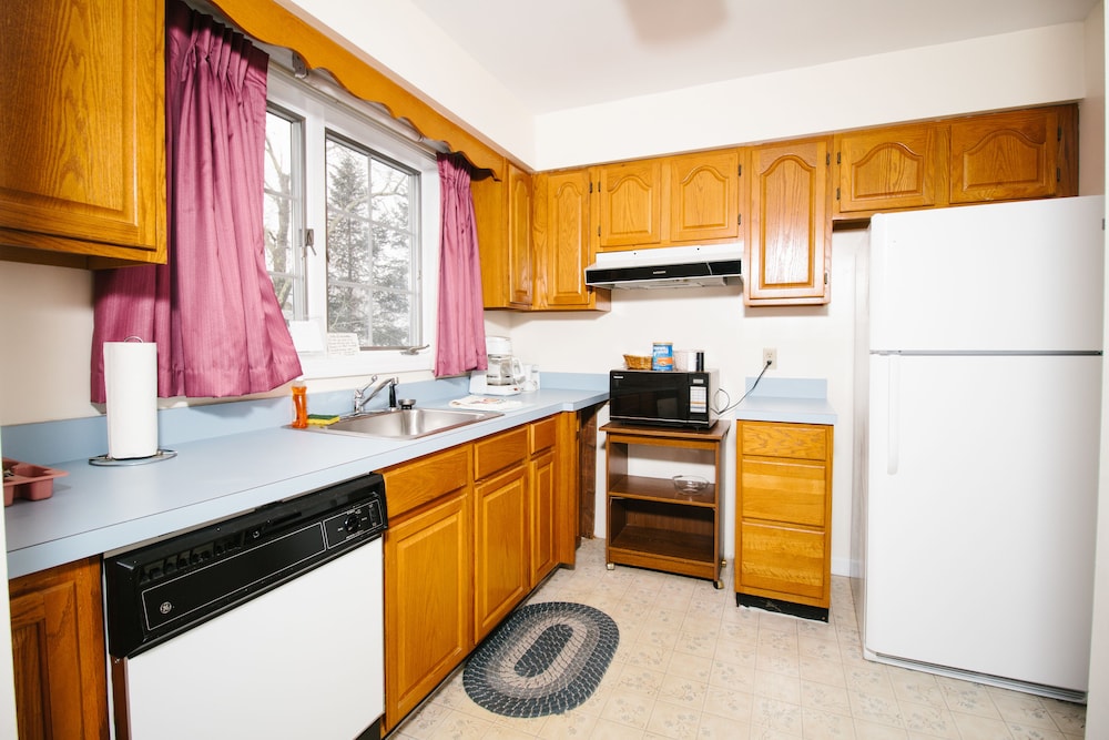 The Taber Inne Suites 32/55