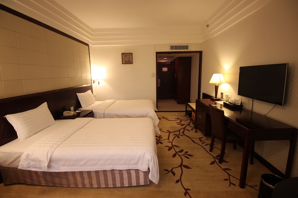 Guangzhou Hotel 7/50