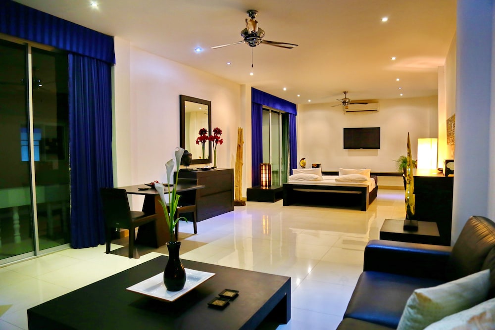 East Suites 60/73