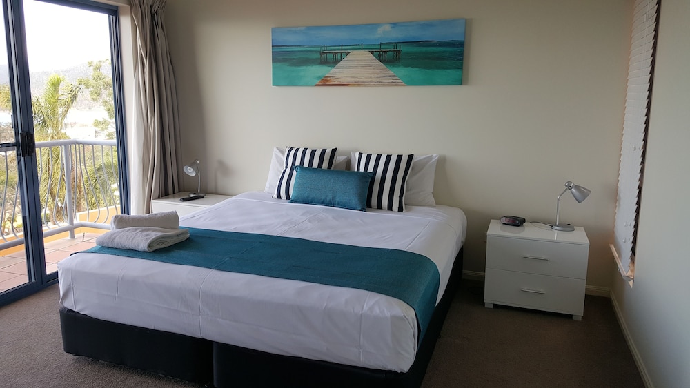 1 Bedroom, Apartment, King Bed, Ocean View