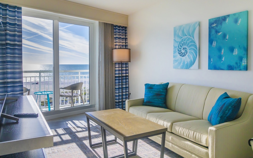 Provident Oceana Beachfront Suites 49/77