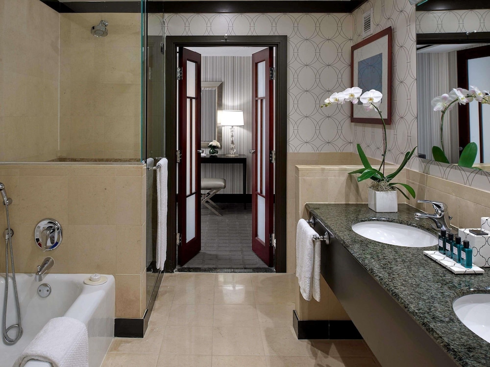 Sofitel Philadelphia at Rittenhouse Square 68/69