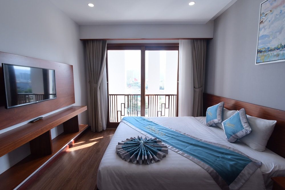 SUPERIOR, DOUBLE BED