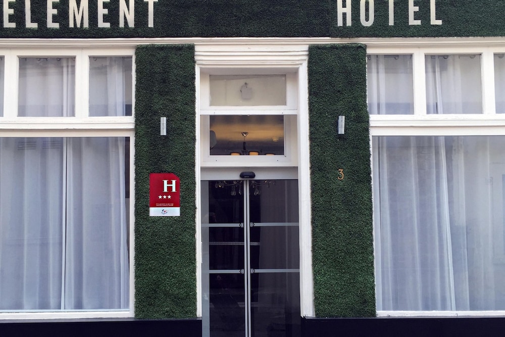 The Element Hotel 3/56