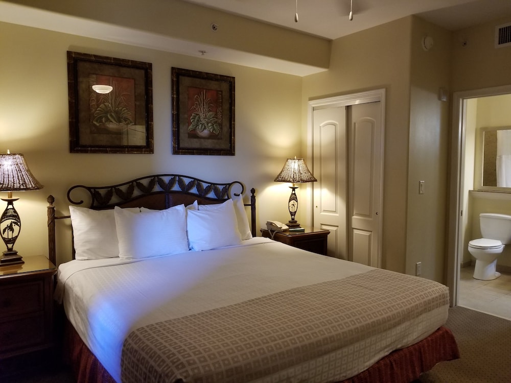 Blue Heron Beach Resort 15/70