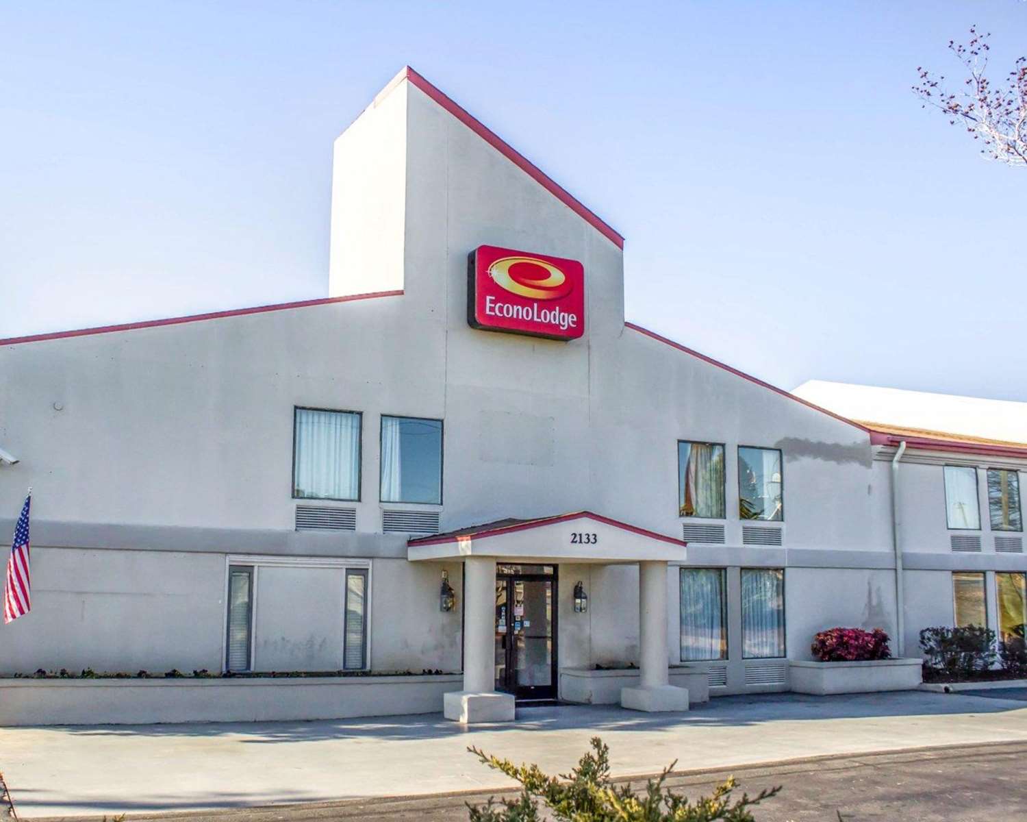 Econo Lodge Burlington I-40 14/14