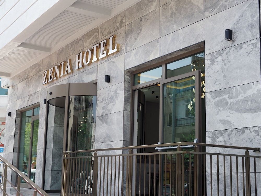 Zenia Otel 1/50