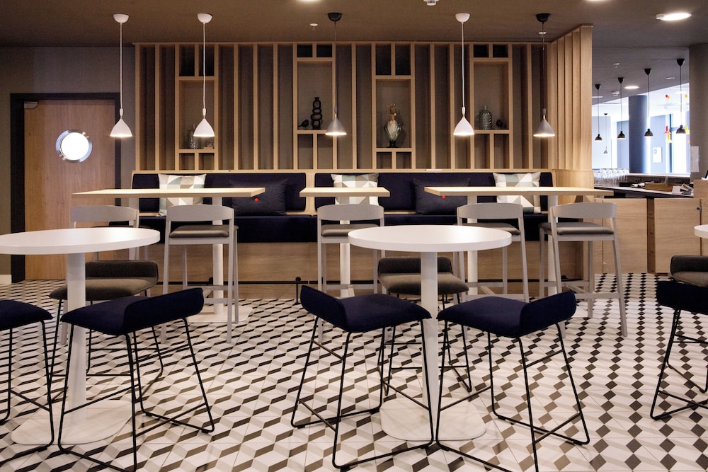 Holiday Inn Express Bochum, an IHG Hotel 33/49