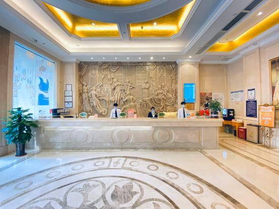 Vienna International Hotel (Huizhou Jiangbei Sanxin) 10/58