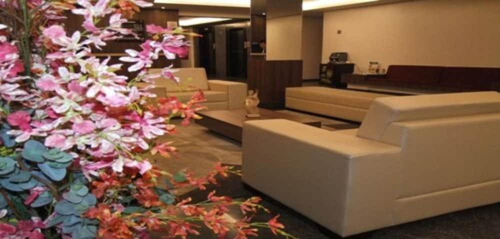 Garden Hotel 16/26