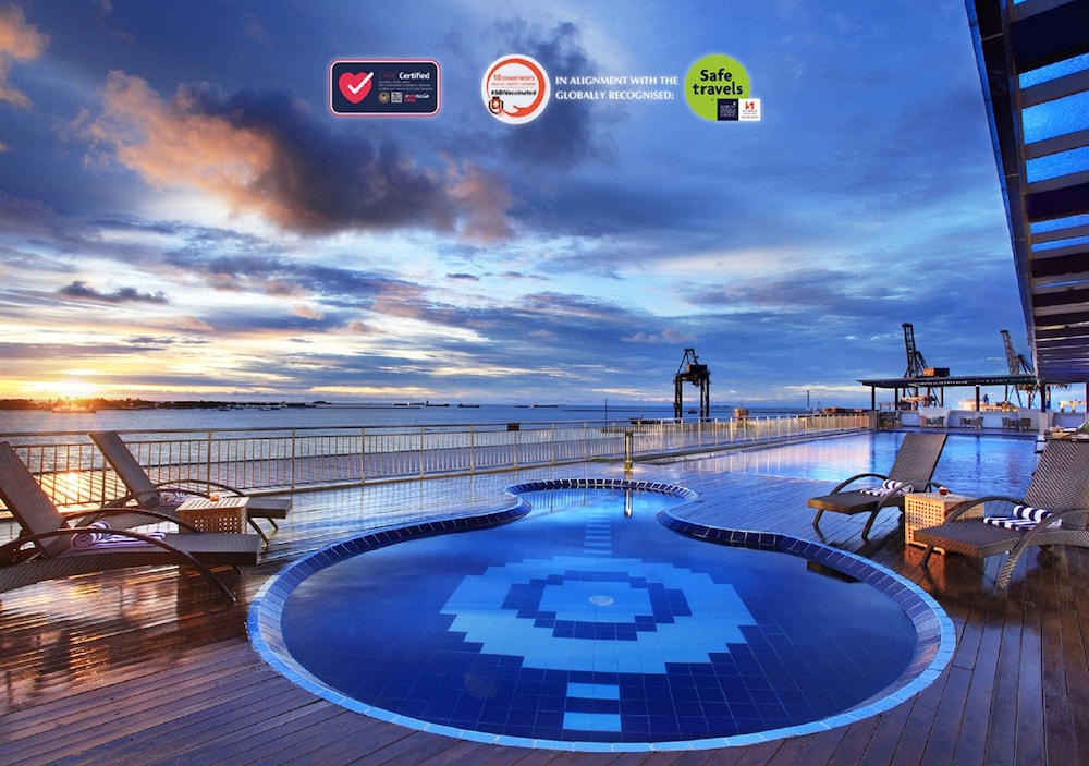 Swiss-Belhotel Waterfront Makassar 27/50