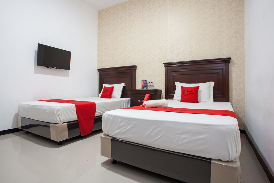 RedDoorz near Taman Krida Budaya Malang 15/32