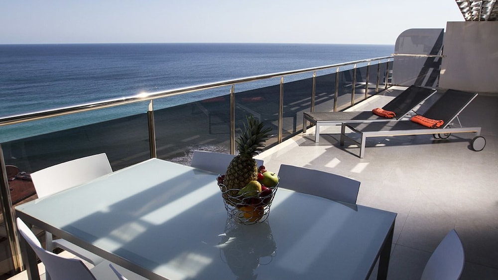 Apartamentos del Mar 14/28
