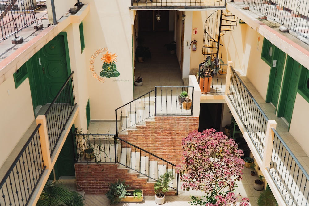 Los Altos Hotel Spa 4/42