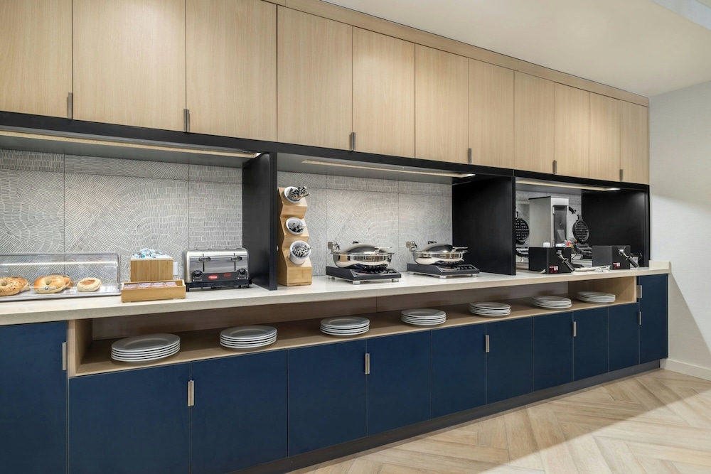 Towneplace Suites By Marriott Duluth 3/31