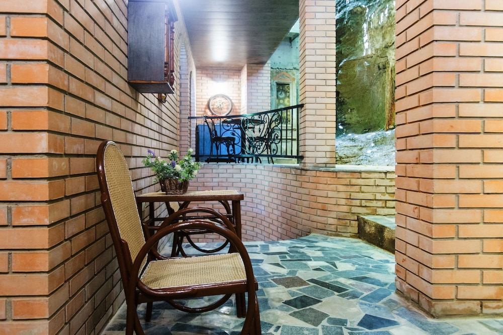 Bloom Boutique Hotel 24/50
